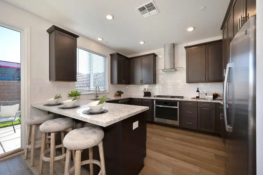 3258 Sidney Way, Folsom, CA 95630 - Image #2