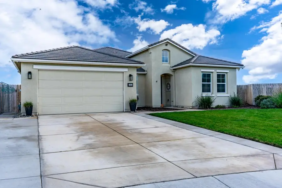 1201 Gypsum Drive, Los Banos, CA 93635 - Image #2