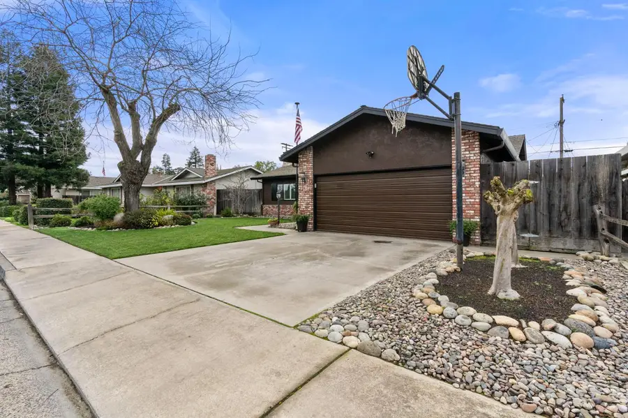 2320 E Canal Drive, Turlock, CA 95380 - Image #3