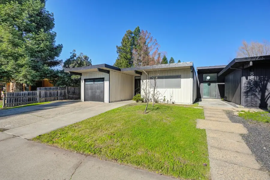 8819 Sharkey Avenue, Elk Grove, CA 95624 - Image #3