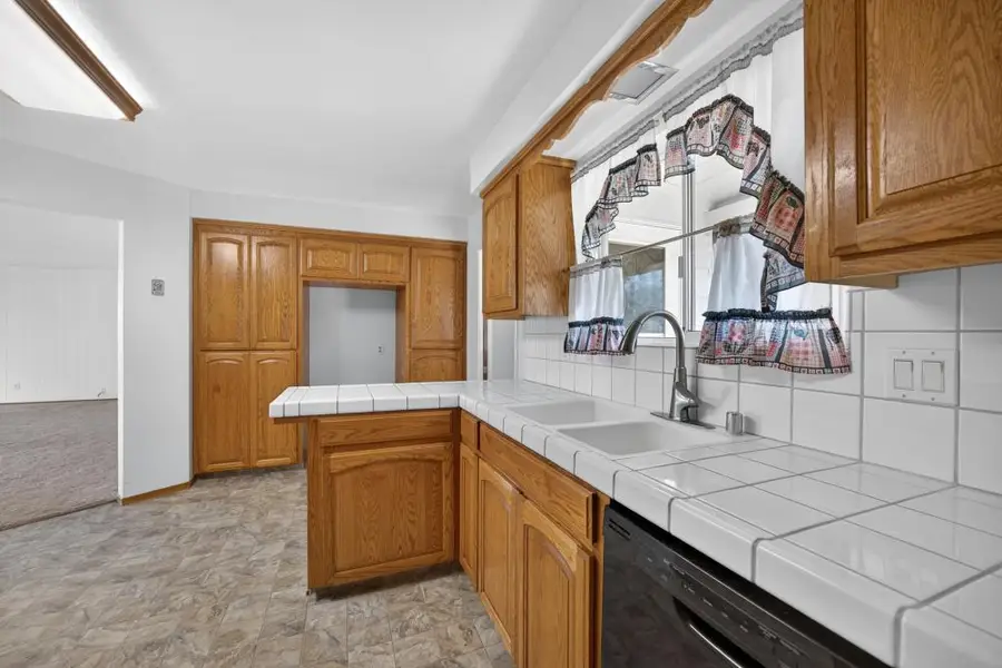 42064 Sycamore, Knights Landing, CA 95645 - Image #3