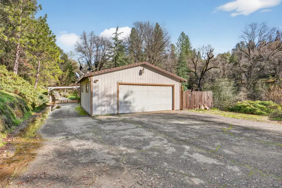 3930 Cedar Ravine Road, Placerville, CA 95667 - Image #2