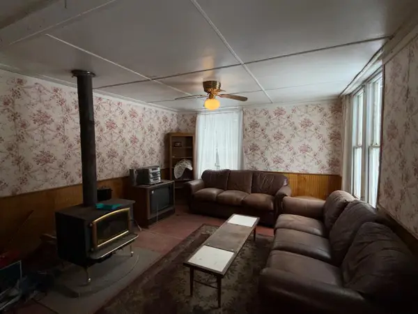 208 Main Street, Alleghany, CA 95936