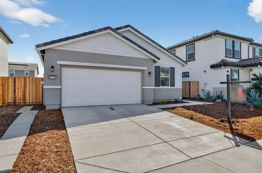 10196 N Solvita Way, Elk Grove, CA 95757 - Image #3