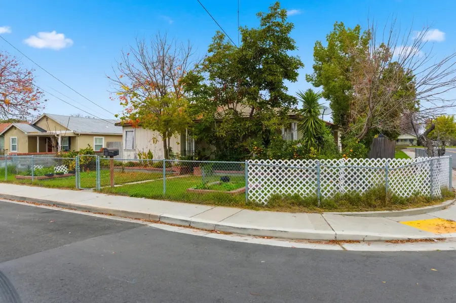 801 Flower Street, Turlock, CA 95380 - Image #2