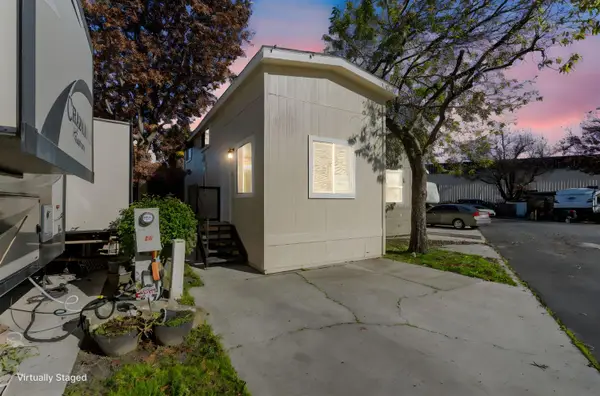 5878 Garlic Farms Dr #143, Gilroy, CA 95020