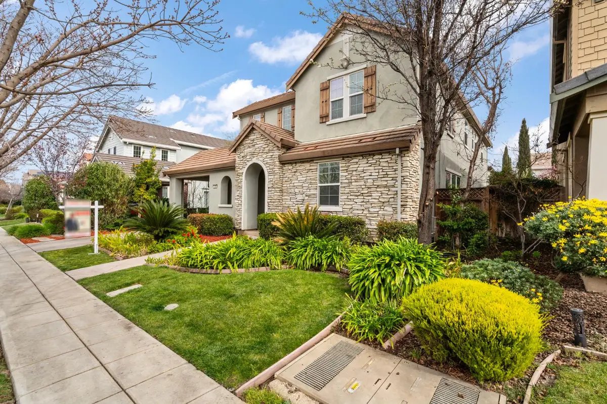 122 N Sierra Madre Street, Mountain House, CA 95391 - Image #1