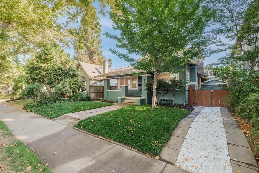 3279 D Street, Sacramento, CA 95816 - Image #3