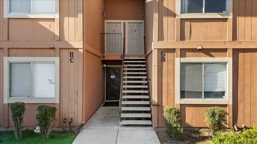 495 Cherry Lane #G, Manteca, CA 95337 - Image #3