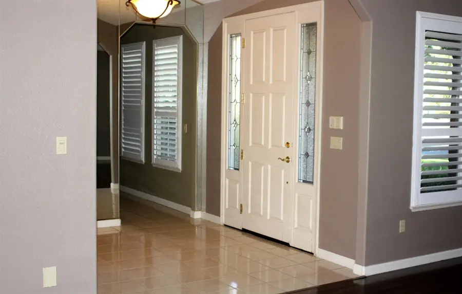 19042 Pebble Run, Woodbridge, CA 95258 - Image #3