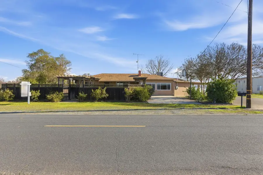 4224 Griffin Road, Hughson, CA 95326 - Image #2