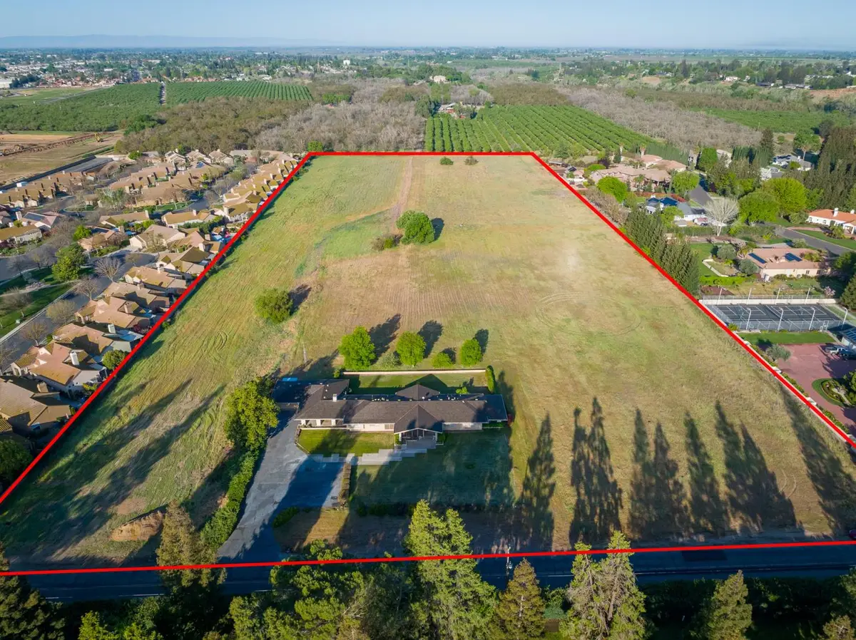 624 N Stearns Road, Oakdale, CA 95361 - Image #1