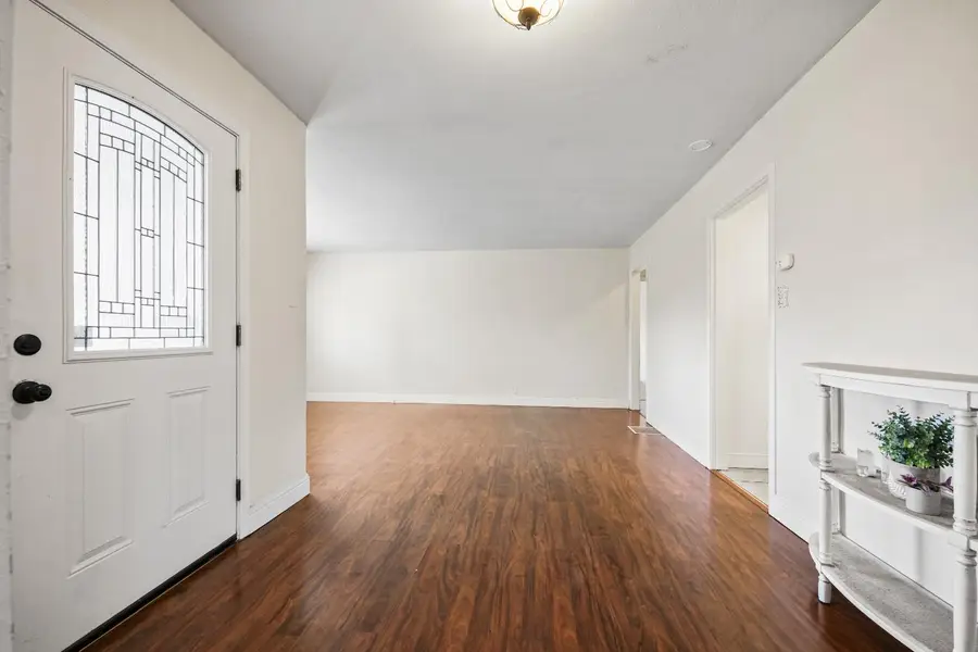 2075 W Monterey Avenue, Stockton, CA 95204 - Image #3