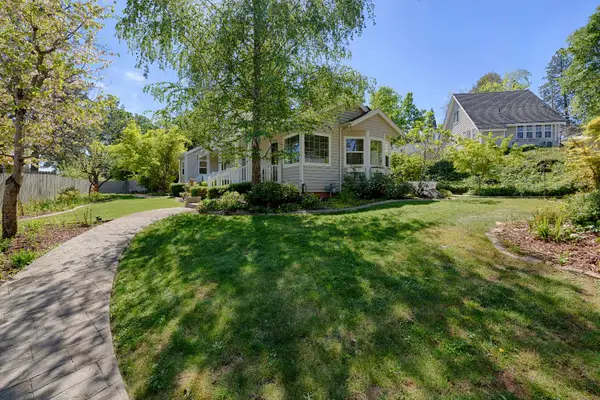 157 Apple Avenue, Grass Valley, CA 95945