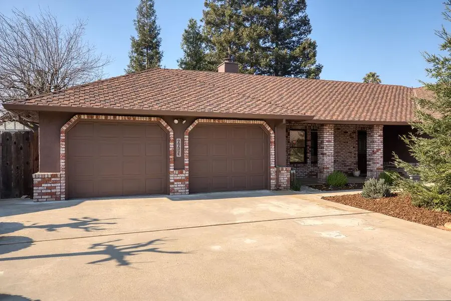 6613 Cypress Wood Circle, Riverbank, CA 95367 - Image #3