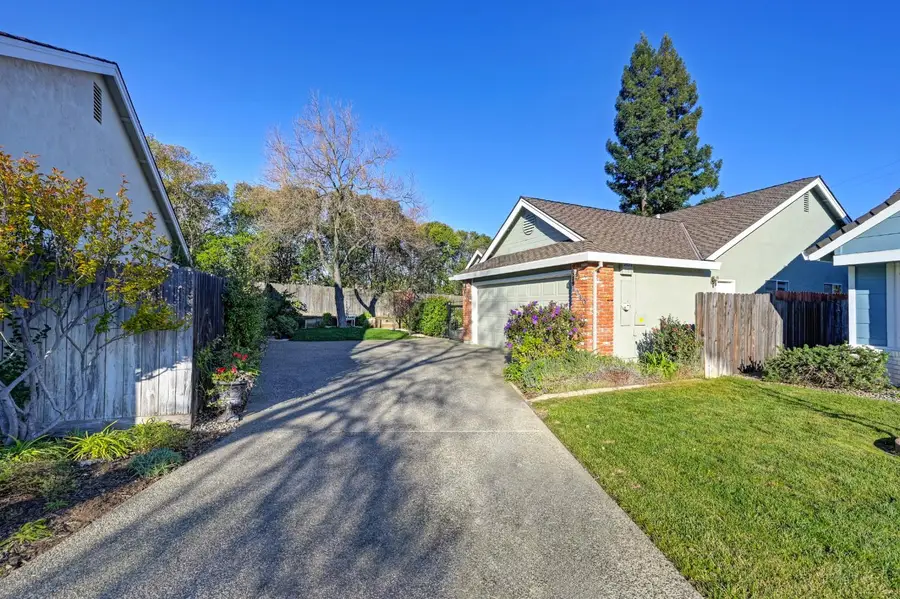 4040 Alex Lane, Carmichael, CA 95608 - Image #3