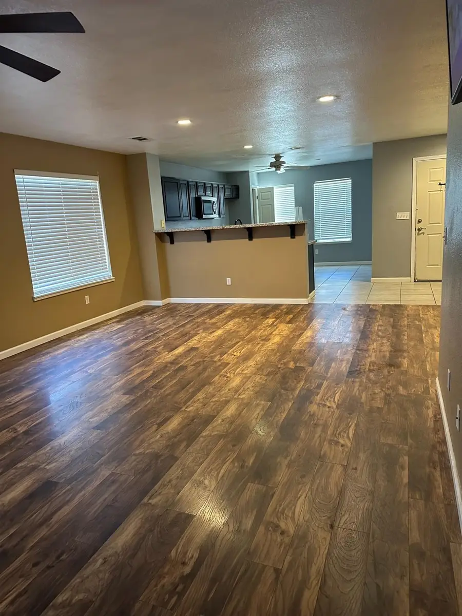 408 Peregrine, Patterson, CA 95363 - Image #2