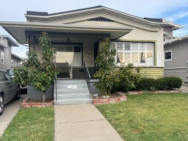 1125 Versailles Avenue, Alameda, CA 94501
