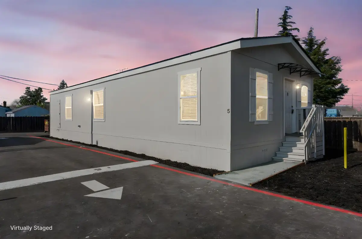 317 Moffat Boulevard #5, Manteca, CA 95336 - Image #1