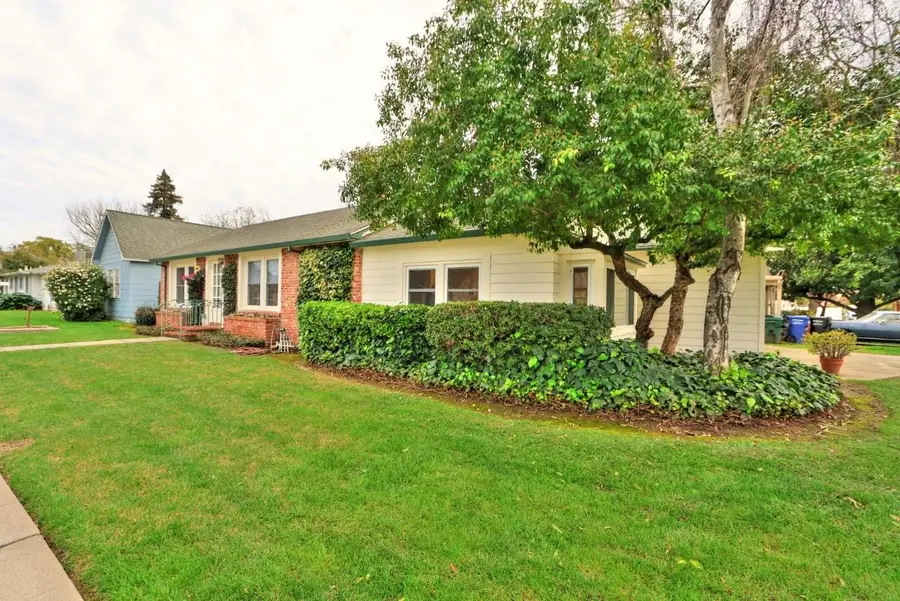 1100 2nd Avenue, Walnut Grove, CA 95690 - #3