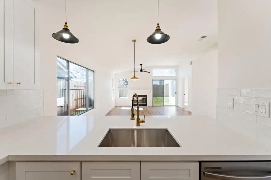 8438 Cold Water Court, Elk Grove, CA 95624 - #3