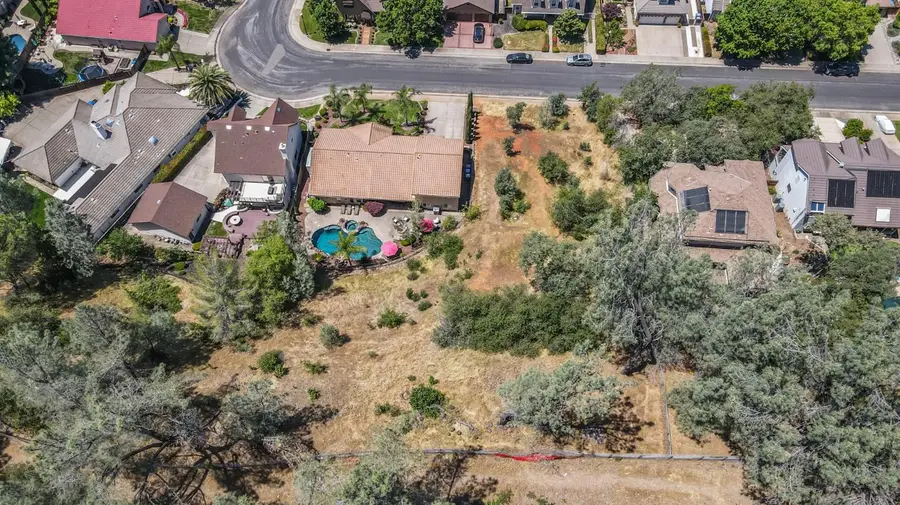 145 Hopfield Drive, Folsom, CA 95630 - Image #3