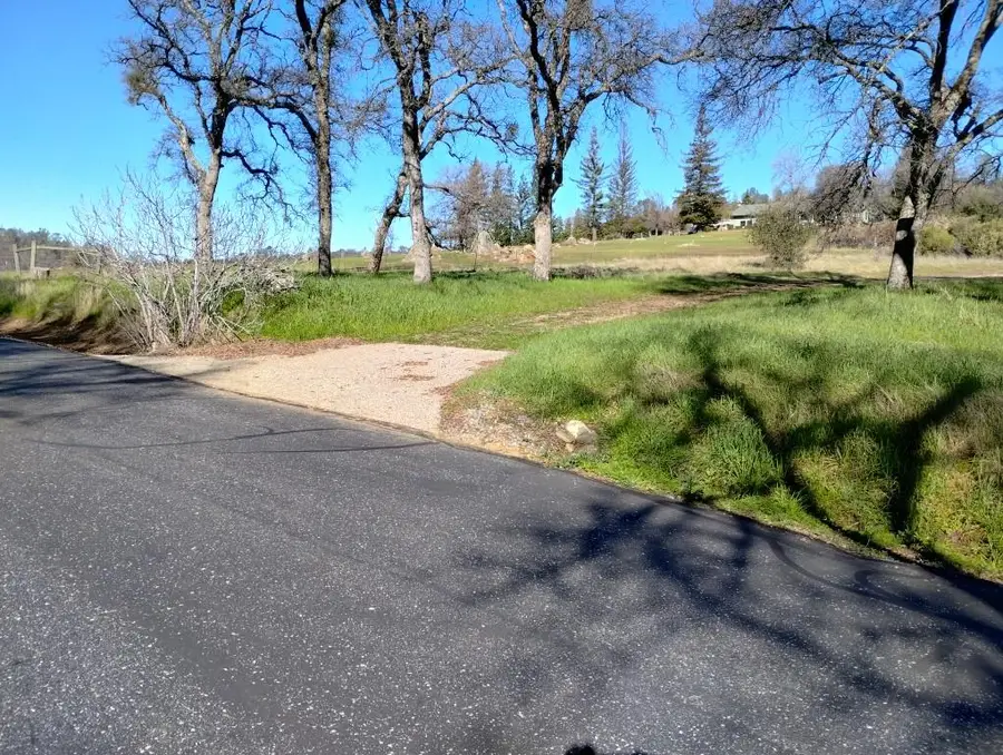 24075 Clayton Road, Grass Valley, CA 95949 - Image #3