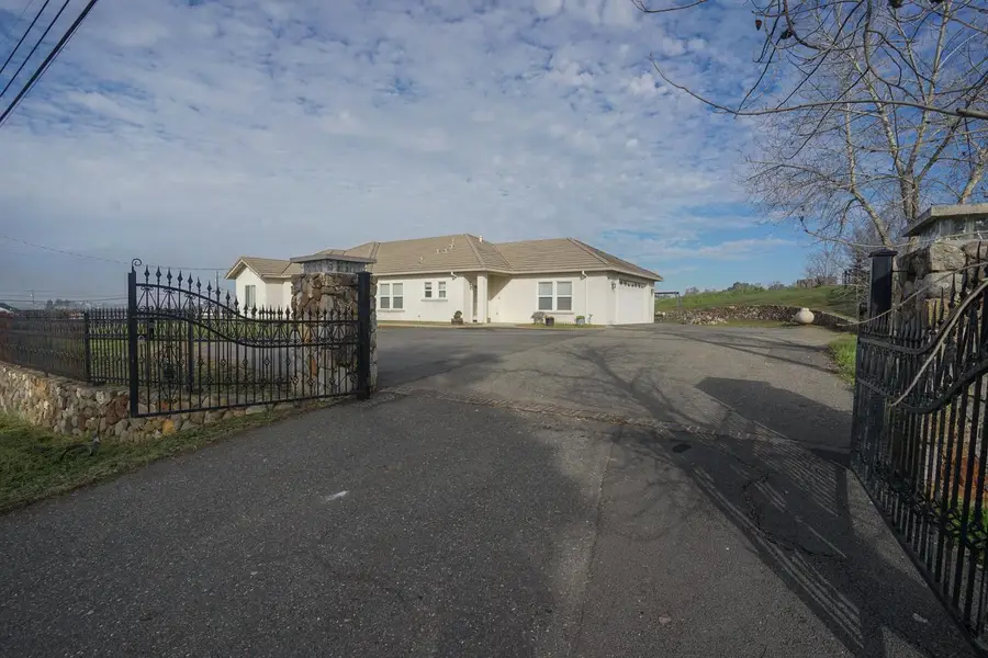 3255 Village Drive, Ione, CA 95640 - Image #3