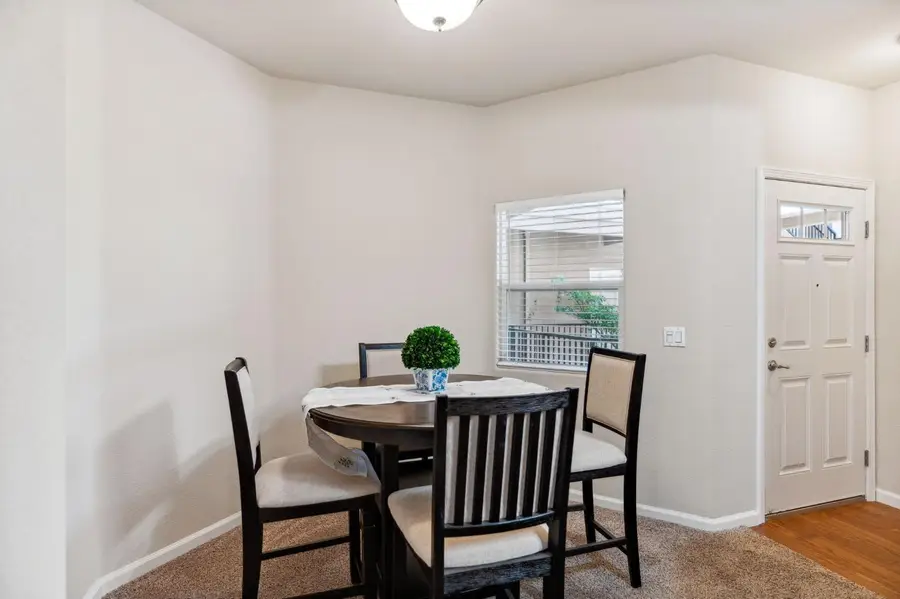 900 Moon Circle #922, Folsom, CA 95630 - Image #3