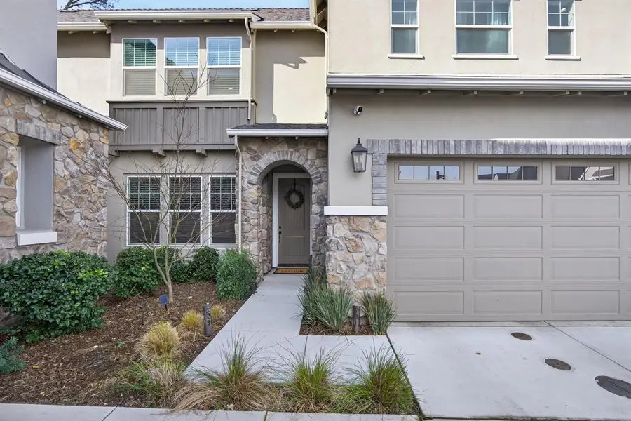 7544 Twin Bridges Lane, Citrus Heights, CA 95610 - #2