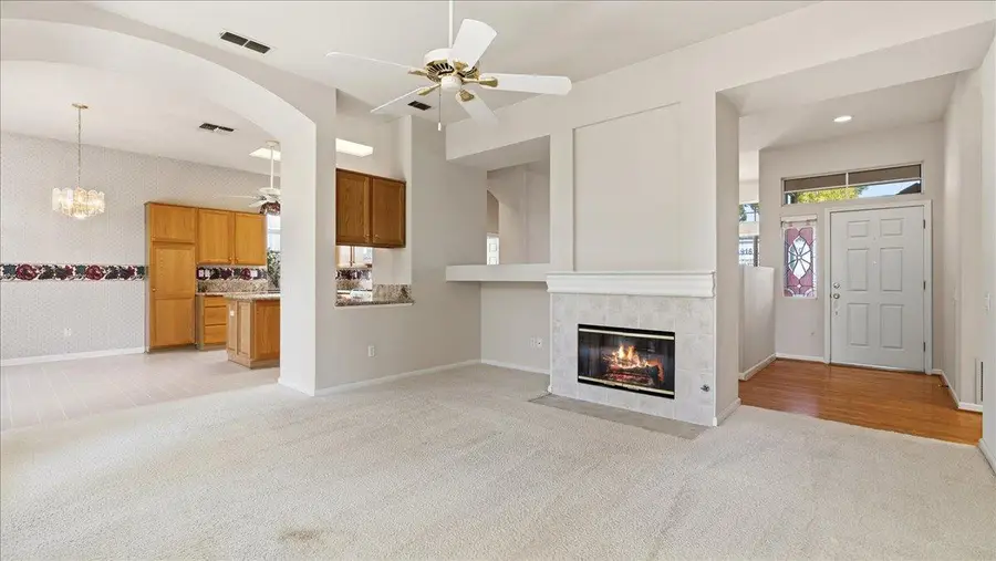 5195 Green Grove Lane, Roseville, CA 95747 - Image #2