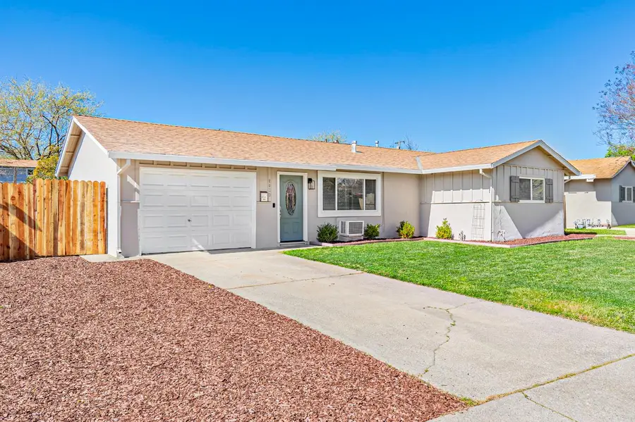 8039 Glen Valley Circle, Citrus Heights, CA 95610 - #2