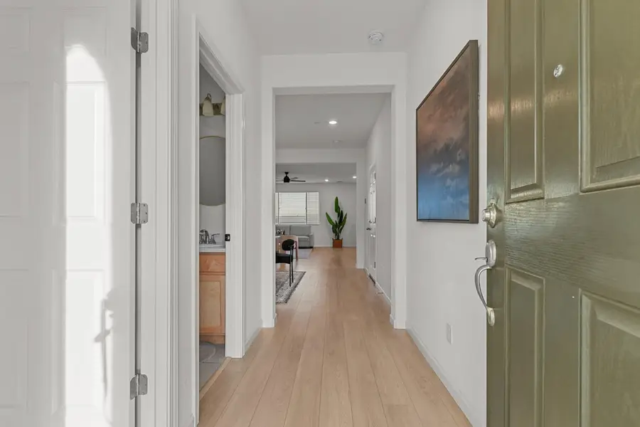 10443 Peterborough Way, Elk Grove, CA 95757 - Image #3