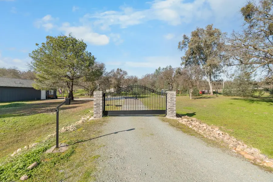 4383 Hillvale, Valley Springs, CA 95252 - Image #3