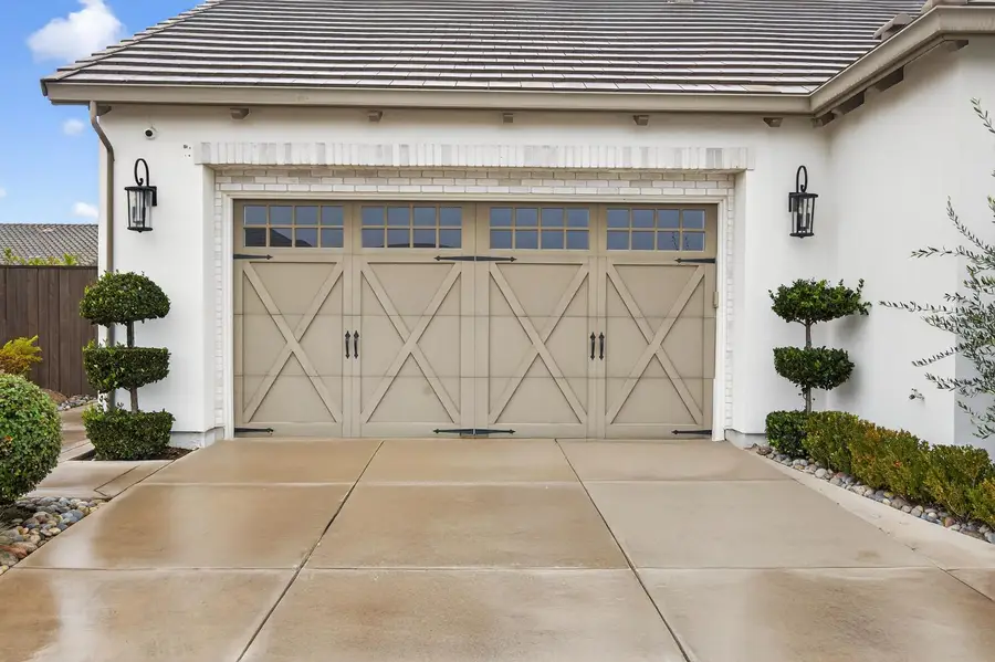 61 Secret Court, Lodi, CA 95242 - Image #2