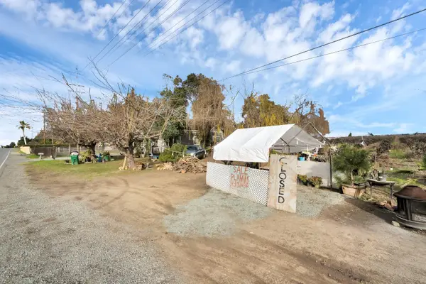 20388 N State Route 99 E Fron, Acampo, CA 95220