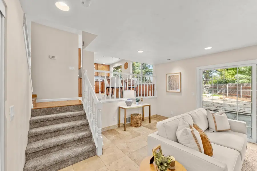 8129 S English Oak Way, Citrus Heights, CA 95610 - Image #3