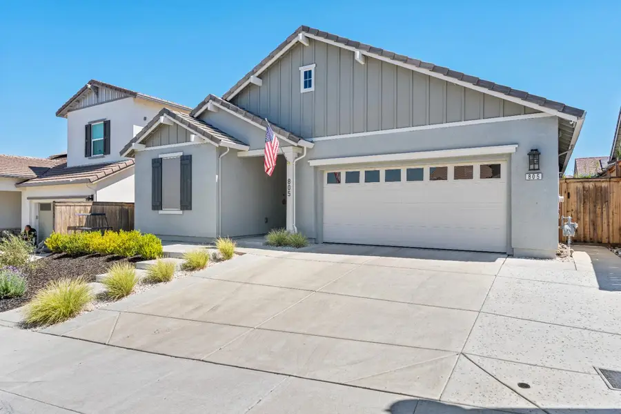805 Banpo Court, Lincoln, CA 95648 - Image #2
