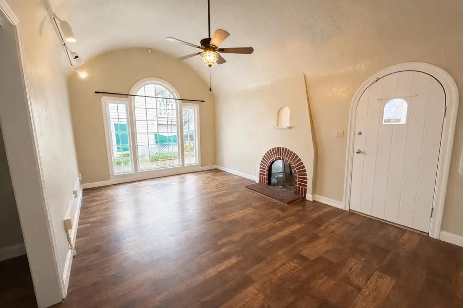 717 9th Street, Marysville, CA 95901 - #2