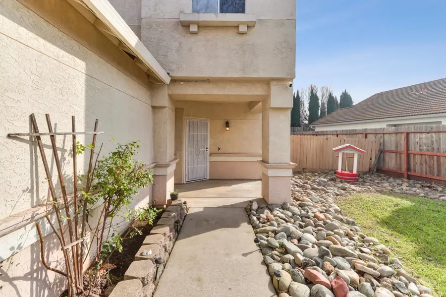8024 Bothwell Drive, Sacramento, CA 95829 - Image #3