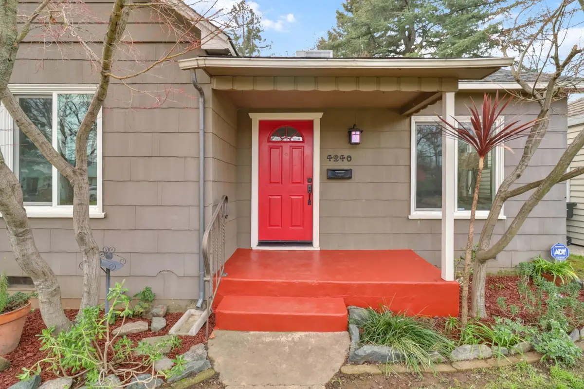4240 55th Street, Sacramento, CA 95820 - Image #1
