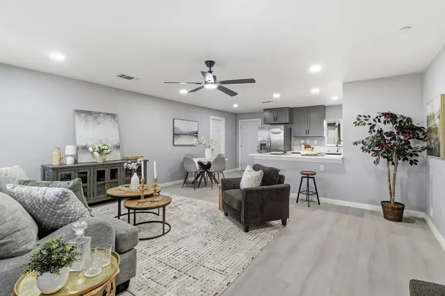 4705 Arboga Road, Olivehurst, CA 95961 - Image #3