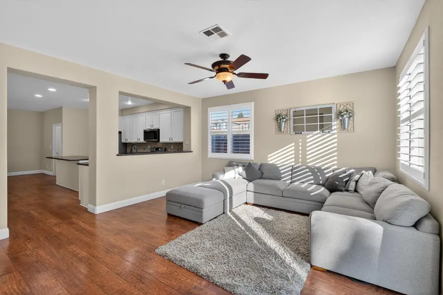 9362 Lost Springs Court, Elk Grove, CA 95624 - Image #3