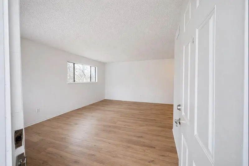 5600 Walerga Road #4, Sacramento, CA 95842 - Image #3