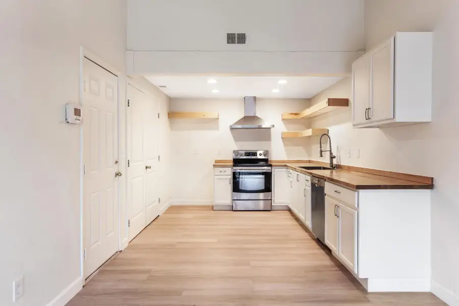 8355 Deville Oaks Way, Citrus Heights, CA 95621 - Image #3