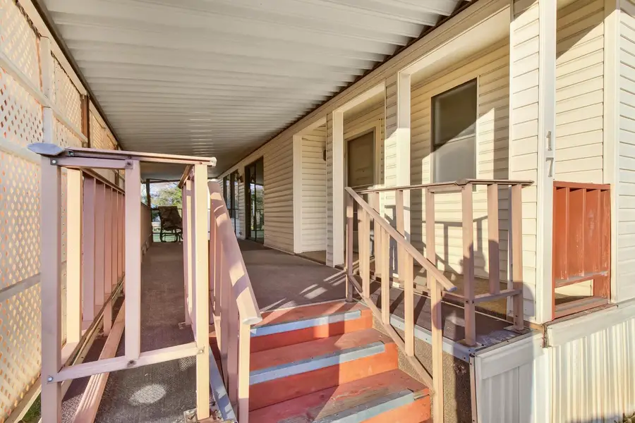 17 Seabrook Street, Sacramento, CA 95828 - Image #3