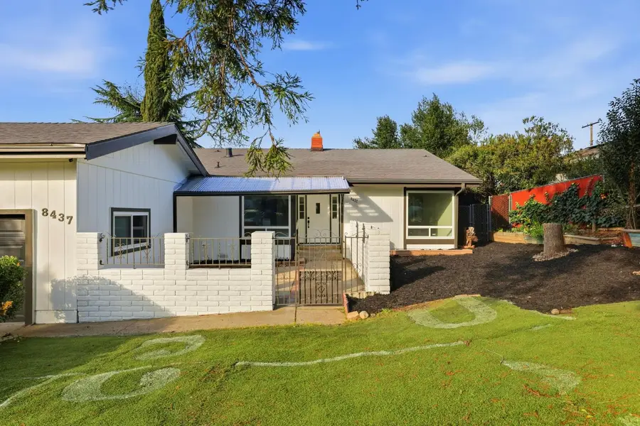 8437 Hidden Valley Circle, Fair Oaks, CA 95628 - Image #3