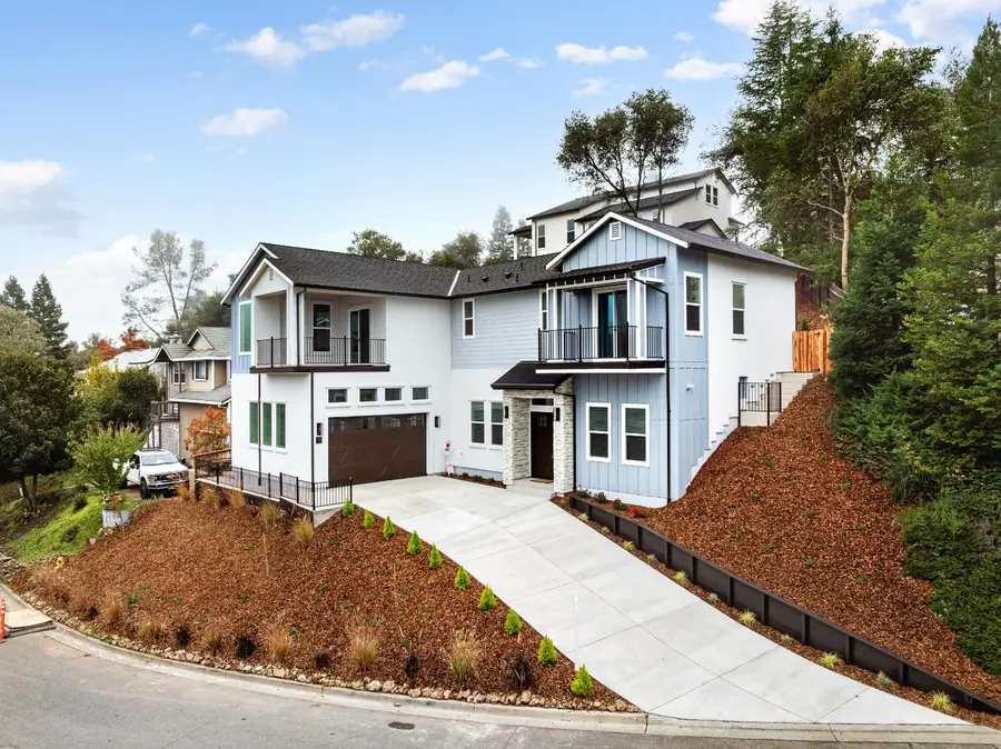 227 Swenson Court, Auburn, CA 95603 - Image #2