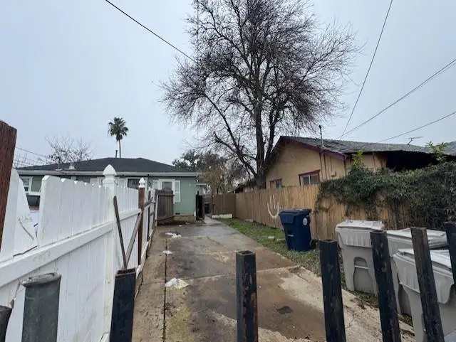 2585 Beaumont Street, Sacramento, CA 95815 - Image #3