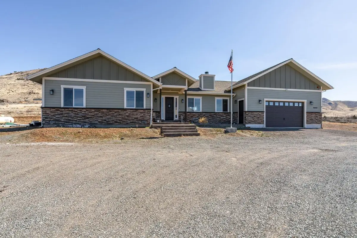 94908 Half Mile Road, Chilcoot, CA 96105 - Image #1